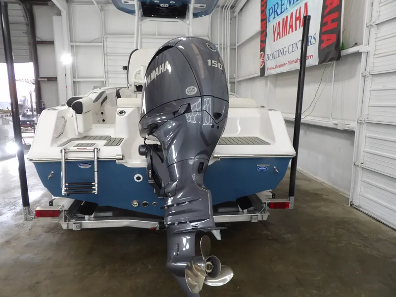 Slide: The Image of Tidewater 210 LXF 2025 - 8