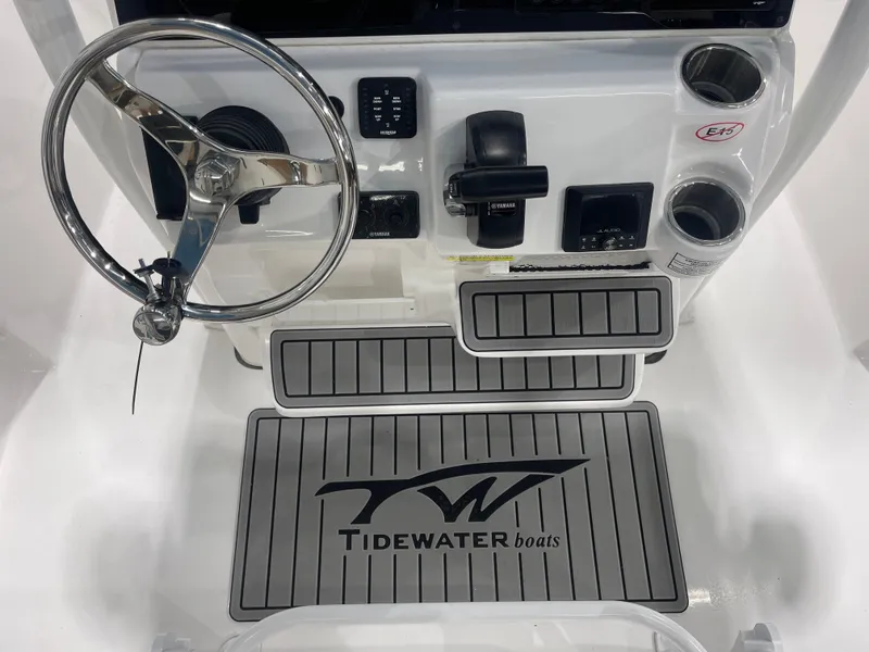 Slide: The Image of Tidewater 210 LXF 2025 - 27