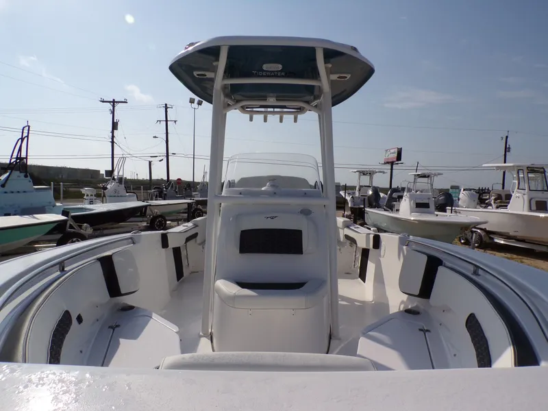 Slide: The Image of Tidewater 220 LXF 2025 - 13