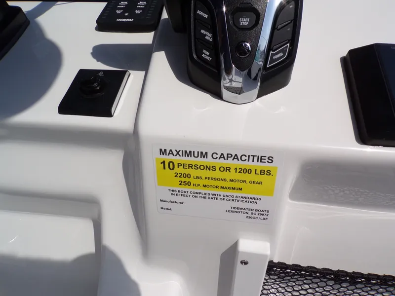 Slide: The Image of Tidewater 220 LXF 2025 - 17