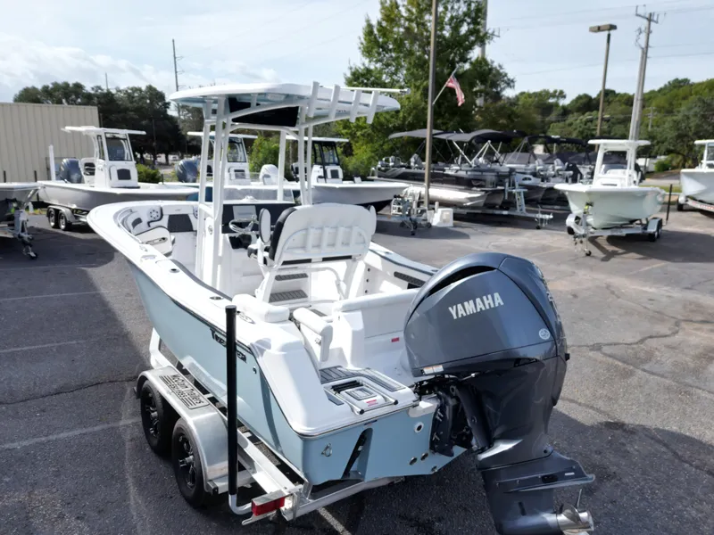 Slide: The Image of Tidewater 220 LXF 2025 - 37