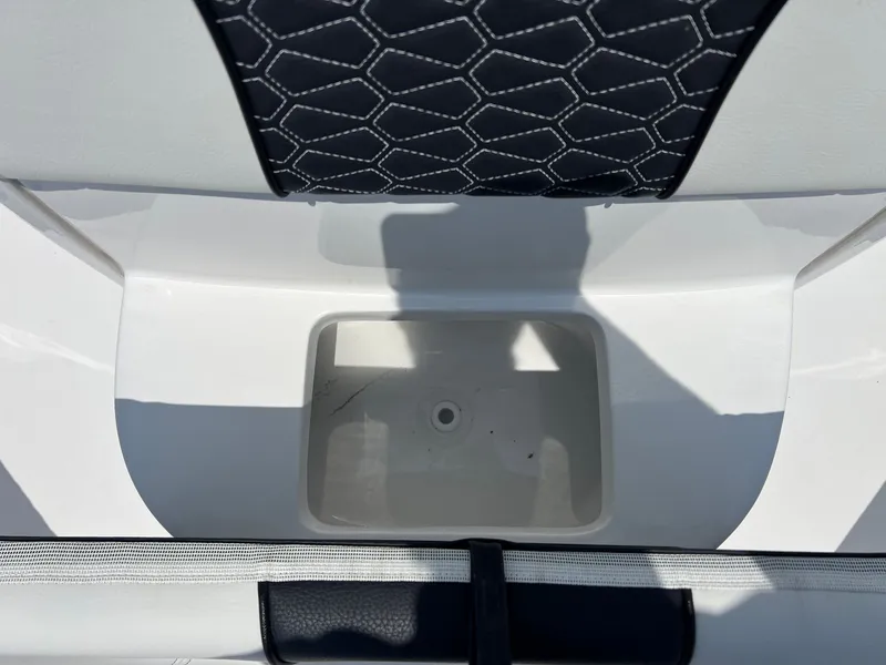 Slide: The Image of Tidewater 232 LXF 2025 - 19