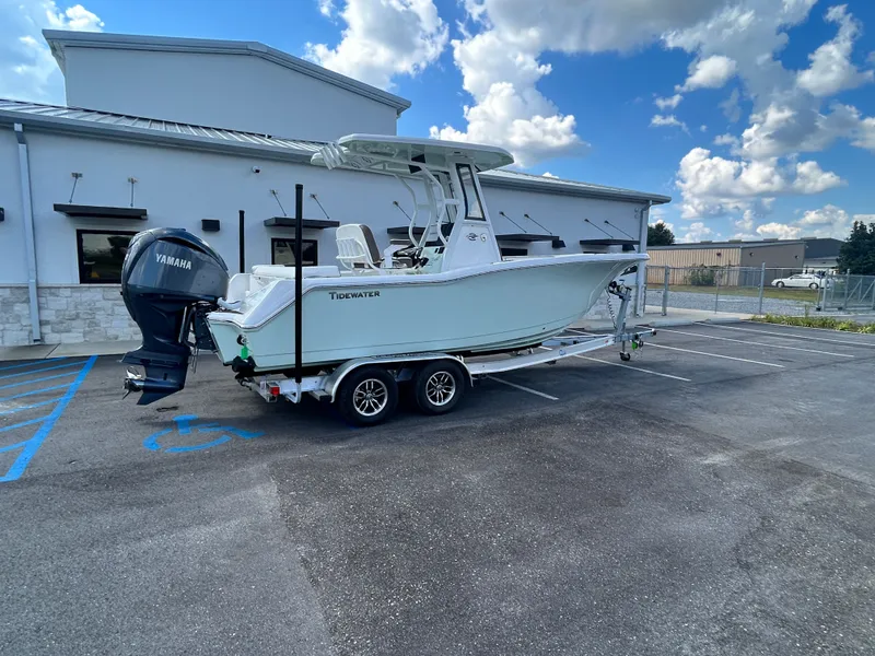 Slide: The Image of Tidewater 232 LXF 2025 - 3