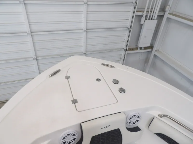 Slide: The Image of Tidewater 232 LXF 2025 - 16