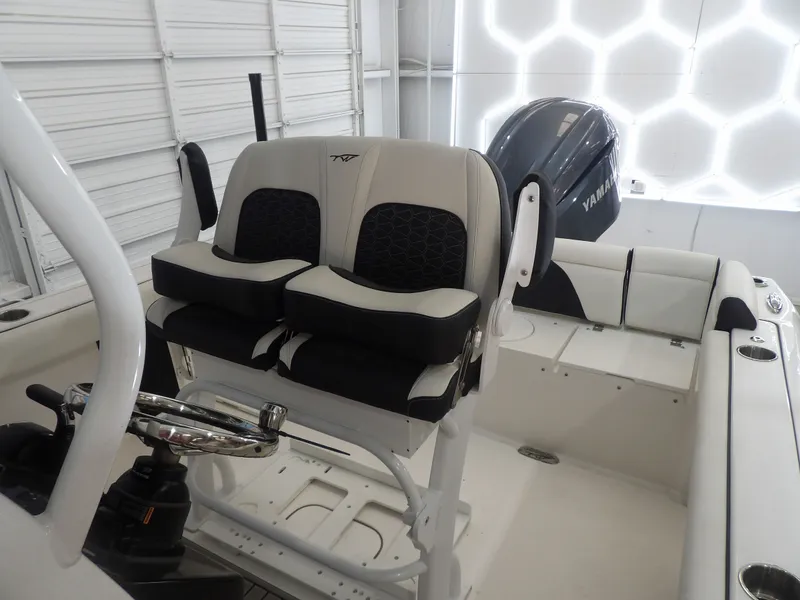 Slide: The Image of Tidewater 232 LXF 2025 - 20