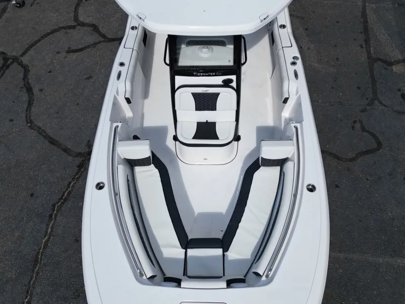 Slide: The Image of Tidewater 232 LXF 2025 - 13