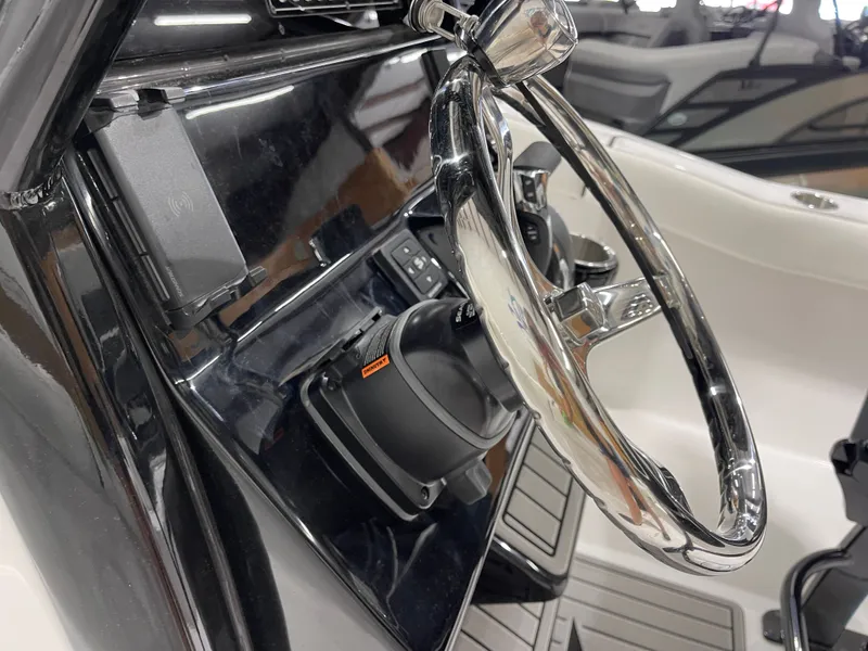 Slide: The Image of Tidewater 232 LXF 2025 - 42