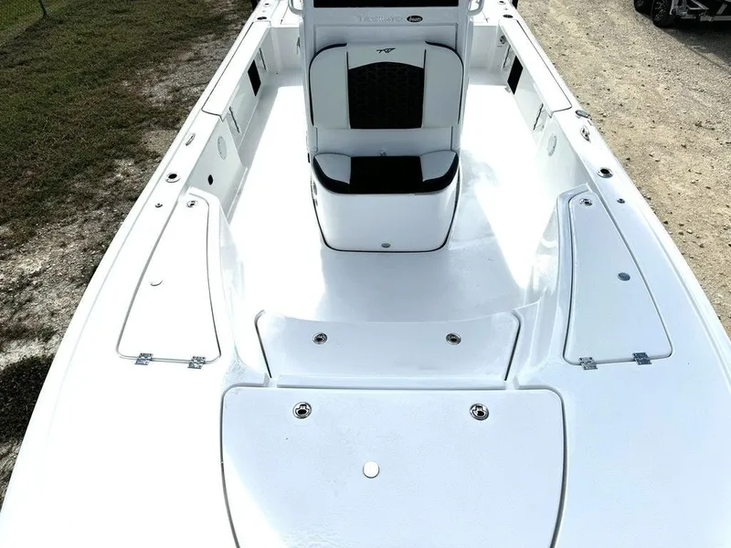 Slide: The Image of Tidewater 2410 Bay Max 2025 - 13