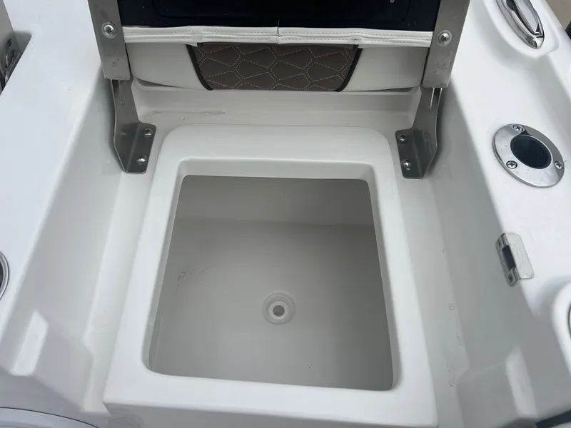 Slide: The Image of Tidewater 2500 Carolina Bay 2025 - 31