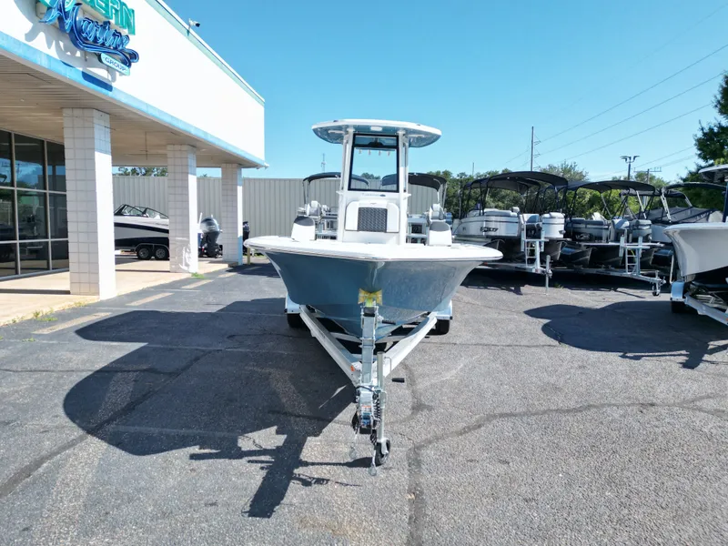 Slide: The Image of Tidewater 2500 Carolina Bay 2025 - 8