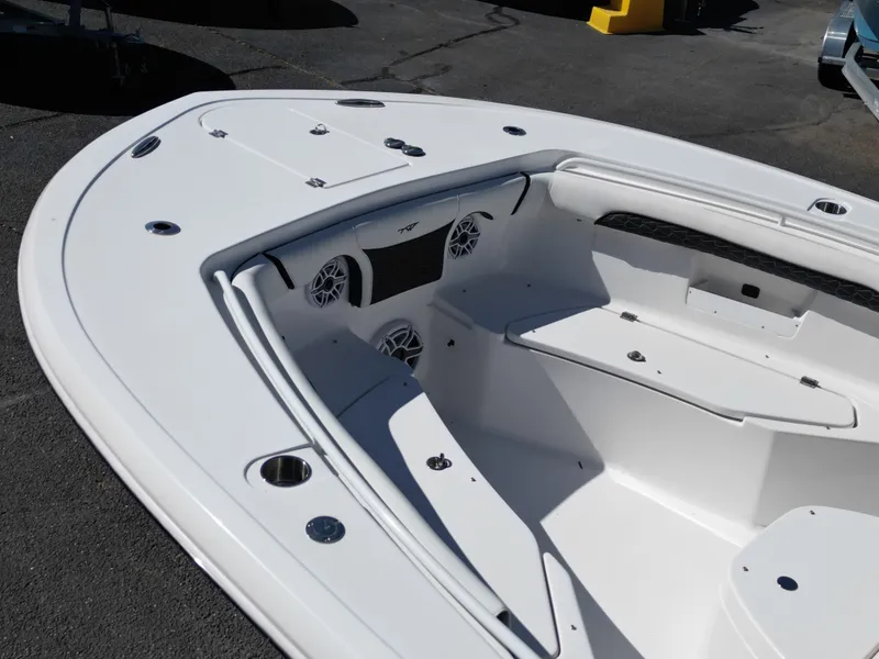 Slide: The Image of Tidewater 256 LXF 2025 - 23