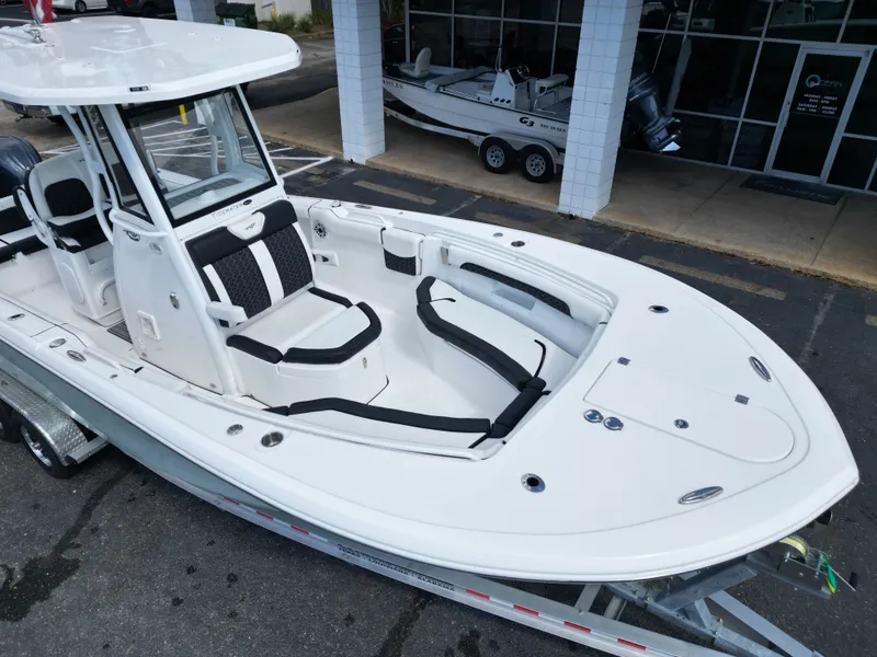 Slide: The Image of Tidewater 256 LXF 2025 - 3