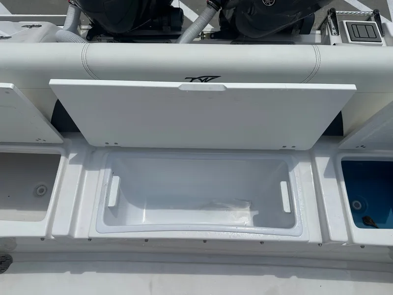 Slide: The Image of Tidewater 256 LXF 2025 - 36