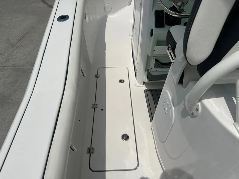 Slide: The Image of Tidewater 256 LXF 2025 - 43