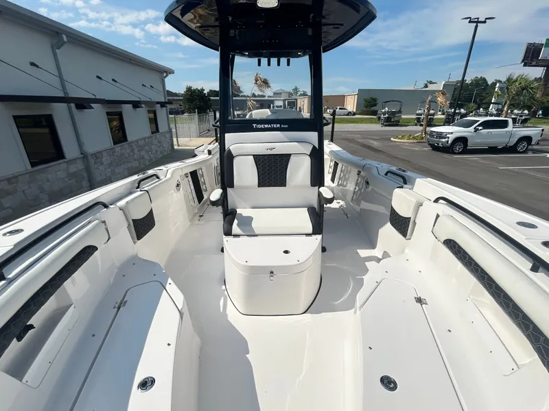 Slide: The Image of Tidewater 256 LXF 2025 - 59