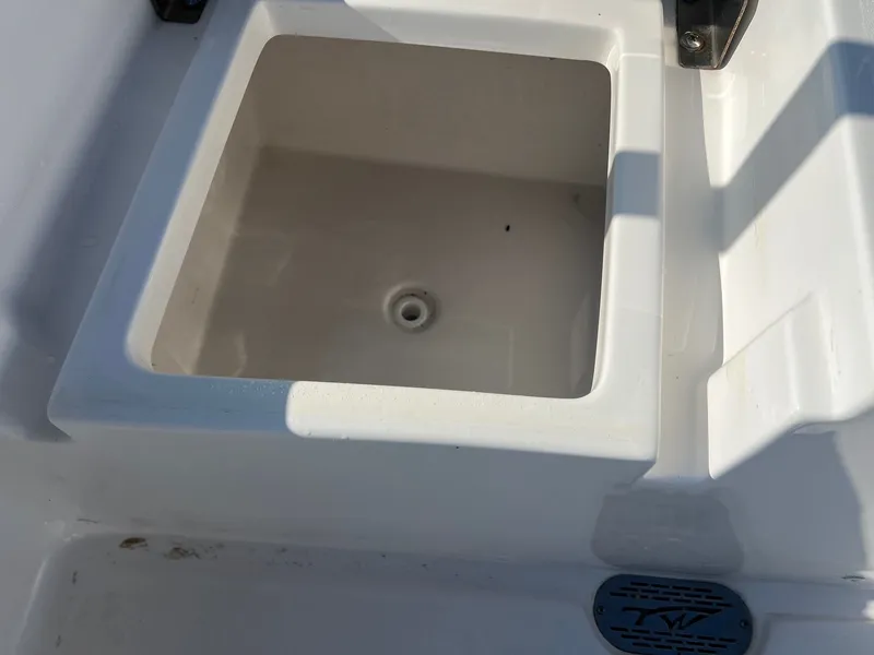 Slide: The Image of Tidewater 2700 Carolina Bay 2024 - 43