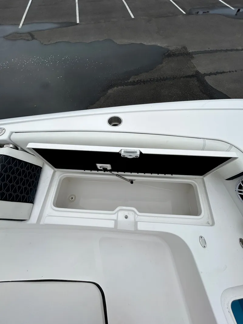 Slide: The Image of Tidewater 3100 Carolina Bay 2025 - 46