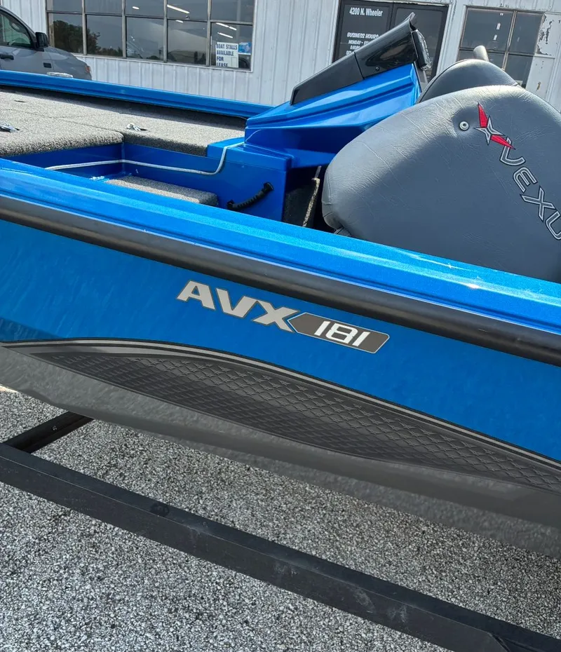 Slide: The Image of Vexus AVX181 2021 - 3