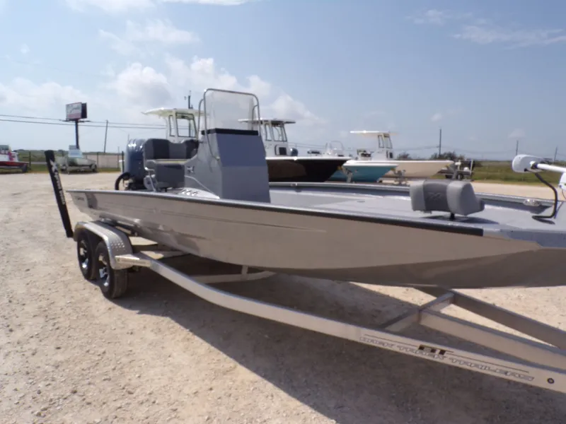 Slide: The Image of Xpress H210B Bay 2025 - 6