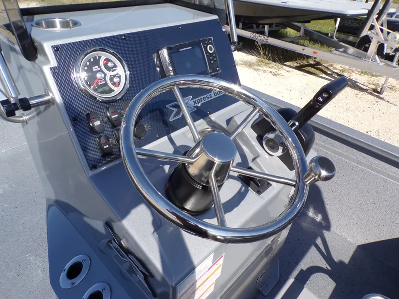 Slide: The Image of Xpress H210B Bay 2025 - 20