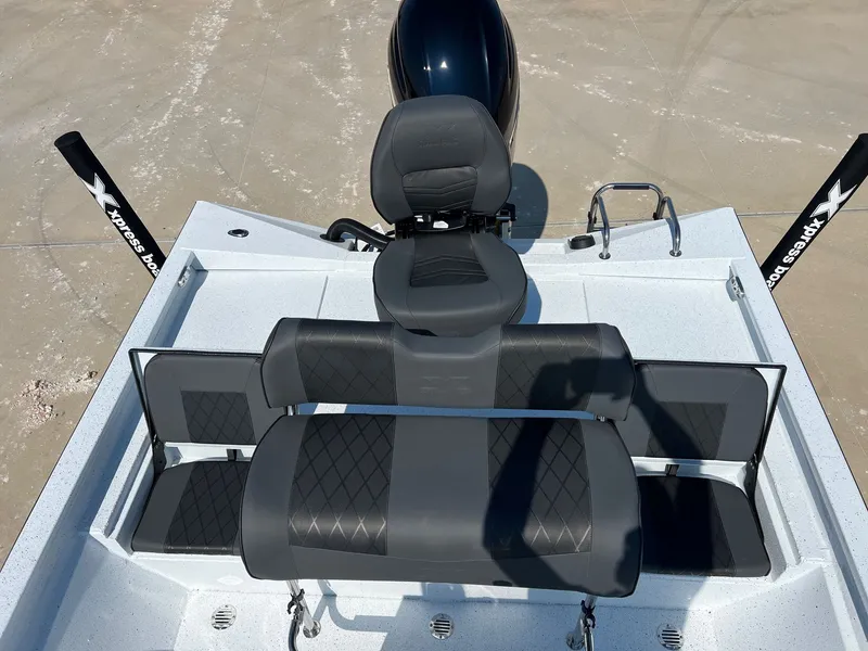 Slide: The Image of Xpress H22B Bay 2026 - 27