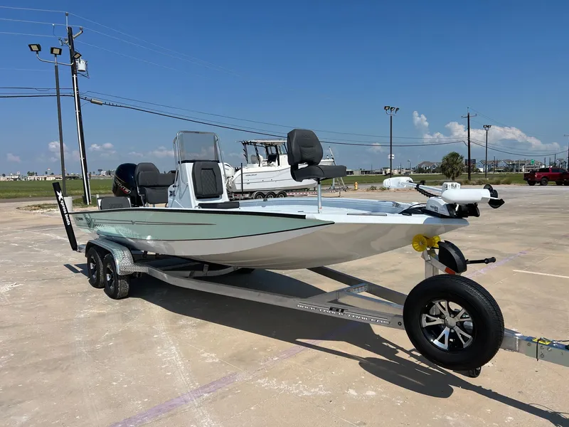 Slide: The Image of Xpress H22B Bay 2026 - 6