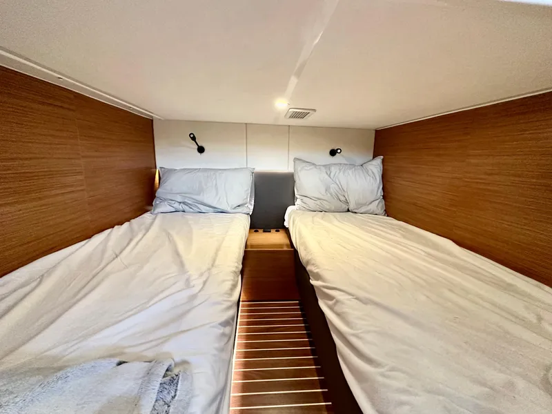 Slide: The Image of Bavaria Sport 360 HT 2016 - 77