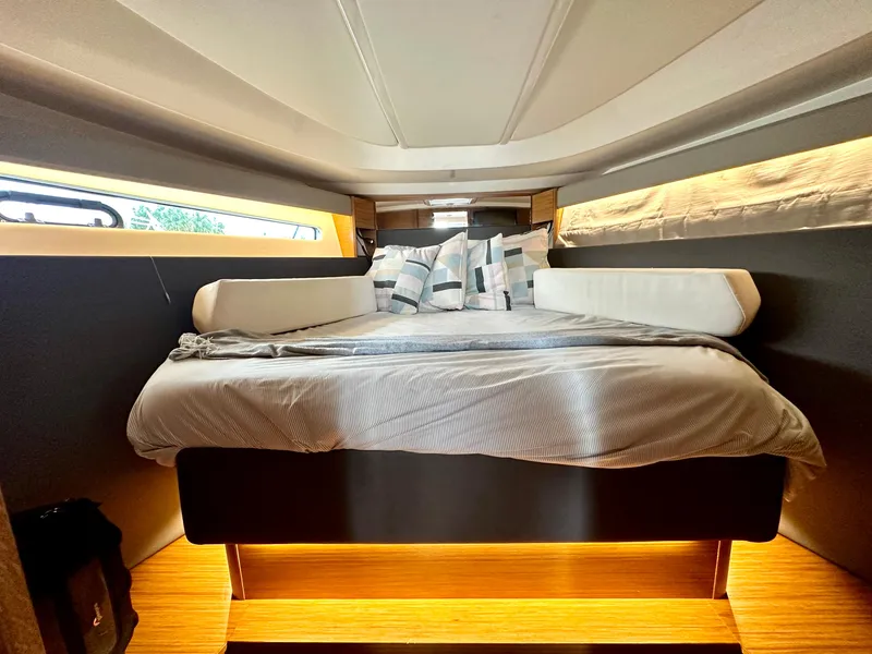 Slide: The Image of Bavaria Sport 360 HT 2016 - 81