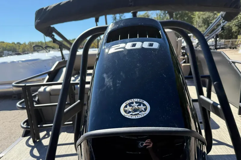 Slide: The Image of 2026 Bentley Pontoons Legacy 223 Swingback with 200 HP ultra-low emission engine. - 4