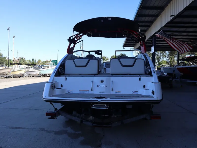 Slide: The Image of Yamaha 252XE 2022 - 4