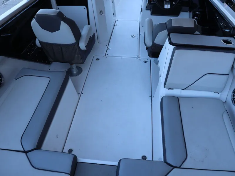 Slide: The Image of Yamaha 252XE 2022 - 6