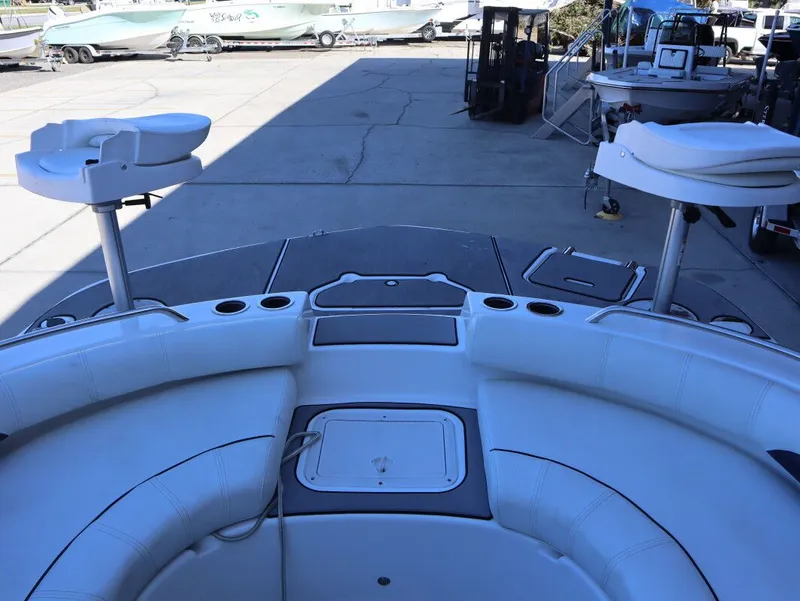 Slide: The Image of Hurricane SUNDECK SPORT SS 201 OB 2014 - 14