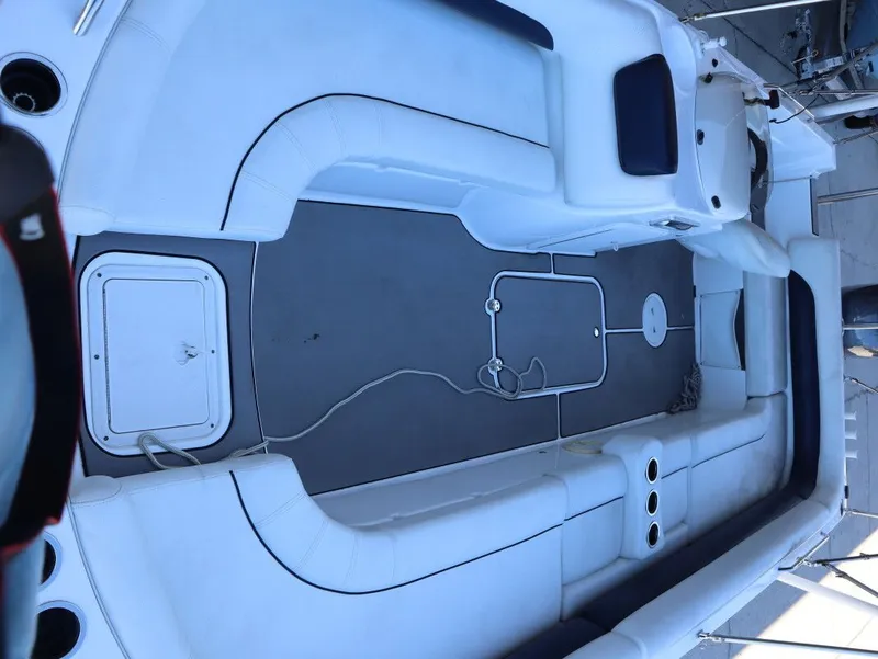 Slide: The Image of Hurricane SUNDECK SPORT SS 201 OB 2014 - 15