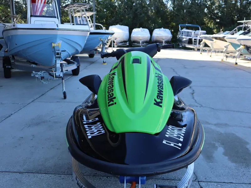 Slide: The Image of Kawasaki Stx 2019 - 5