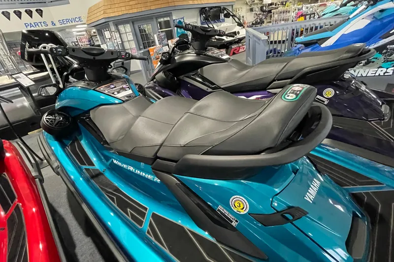 Slide: The Image of 2026 Yamaha WaveRunner FX Cruiser SVHO in showroom, featuring sleek design and comfortable seating. - 7