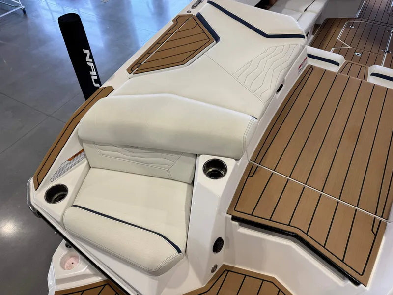 Slide: The Image of Nautique Super Air Nautique G23 2025 - 12