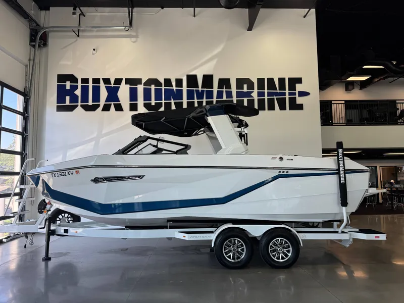 Slide: The Image of Nautique Super Air Nautique G23 2025 - 4