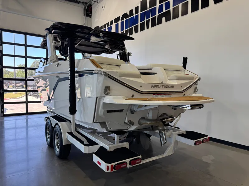 Slide: The Image of Nautique Super Air Nautique G23 2025 - 5
