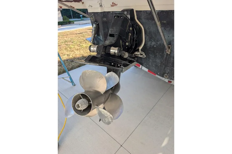 Slide: The Image of 2016 Chaparral 290 Signature boat propeller and stern drive detail. - 36