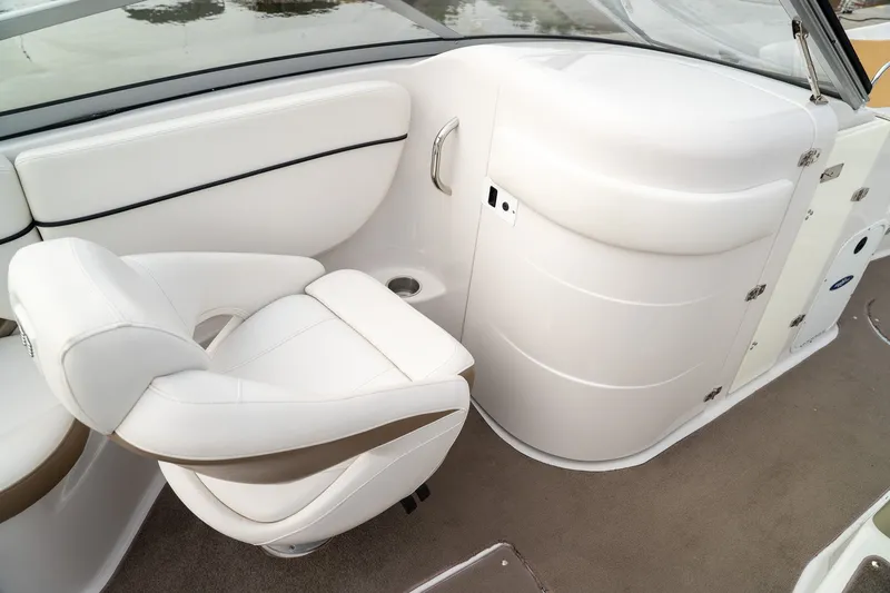 Slide: The Image of Four Winns Fun Ship F244 BR 2008 - 16