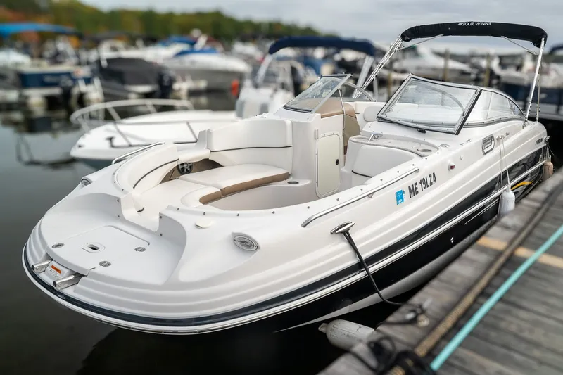 Slide: The Image of Four Winns Fun Ship F244 BR 2008 - 4