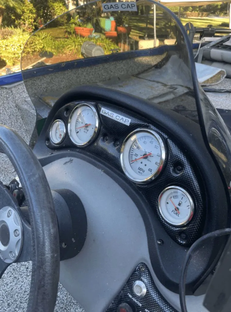 Slide: The Image of Tracker Pro Team 2015 - 5