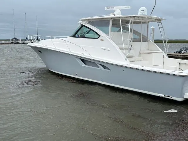 Slide: The Image of Tiara 4300 Open 2013 - 1
