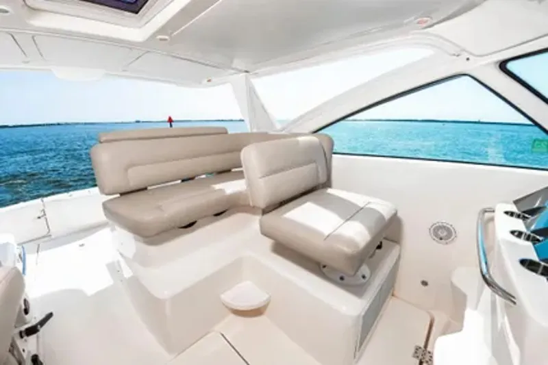 Slide: The Image of Tiara 4300 Open 2013 - 18