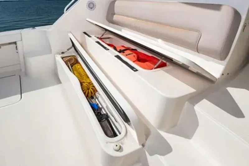 Slide: The Image of Tiara 4300 Open 2013 - 43
