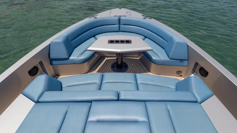 Slide: The Image of Vanquish VQ45 2023 - 51