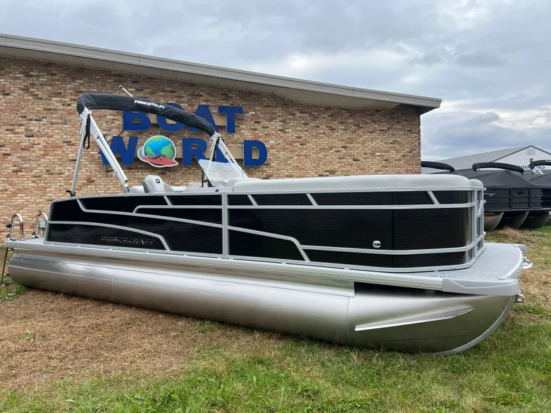 Slide: The Image of Princecraft Vectra 23 RL 2026 - 25