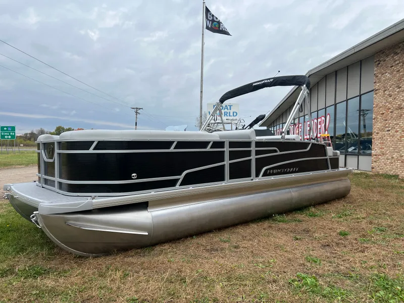 Slide: The Image of Princecraft Vectra 23 RL 2026 - 26