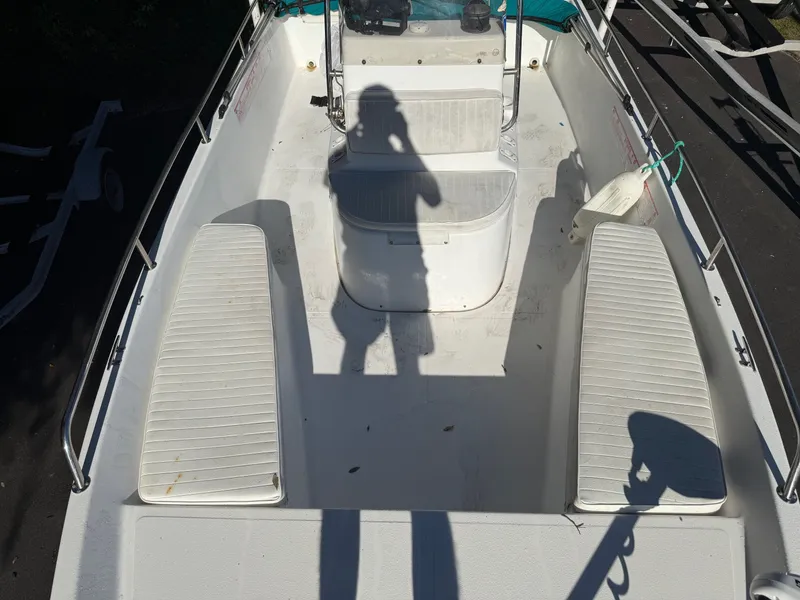 Slide: The Image of Sea Pro SV 2100 CC 2002 - 8