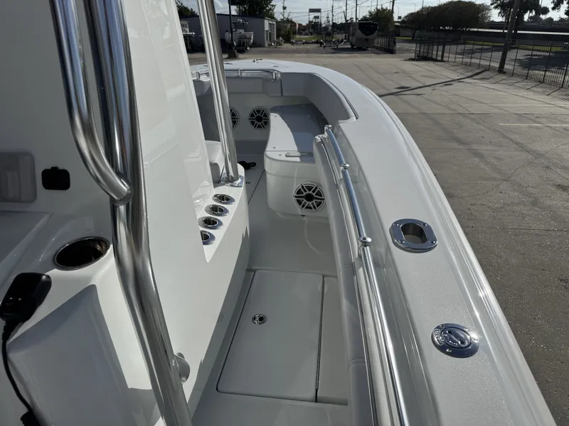 Slide: The Image of Contender T 25T 2025 - 20